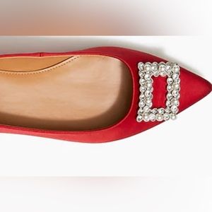 Pointy toe crystal flats
